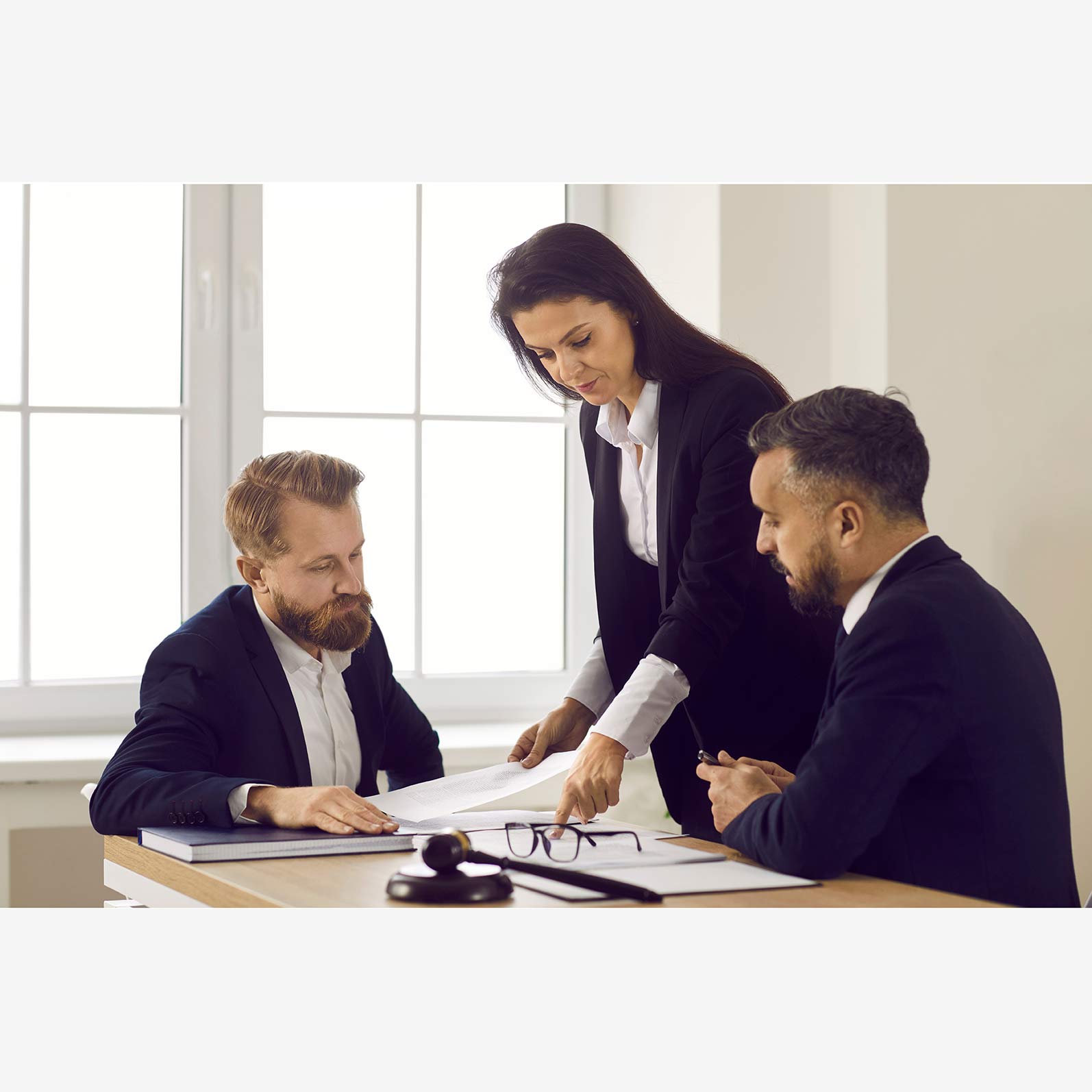 business_litigation_Featured